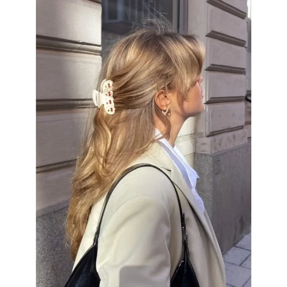 Free People white marbled
